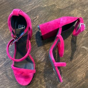 Brass plum pink suede (5.5)